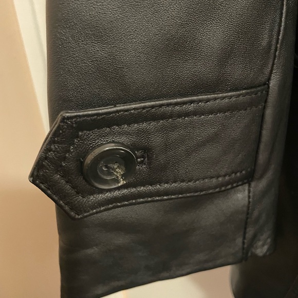 Danier Leathet jacket - Picture 9 of 9